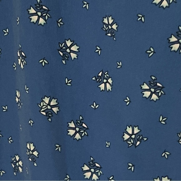 Women's Abercrombie & Fitch Blue Floral Tank Top - Picture 4 of 8